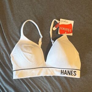 Hanes Women's White Seamless Bra